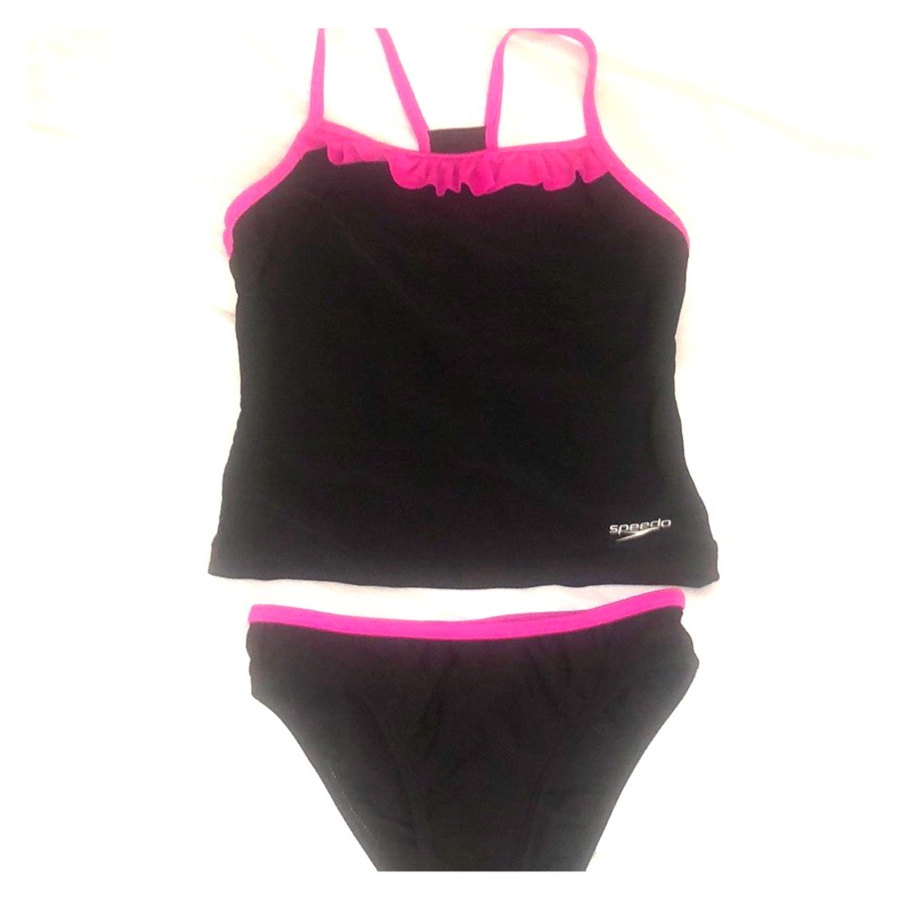 Speedo two piece bathing suit- like new